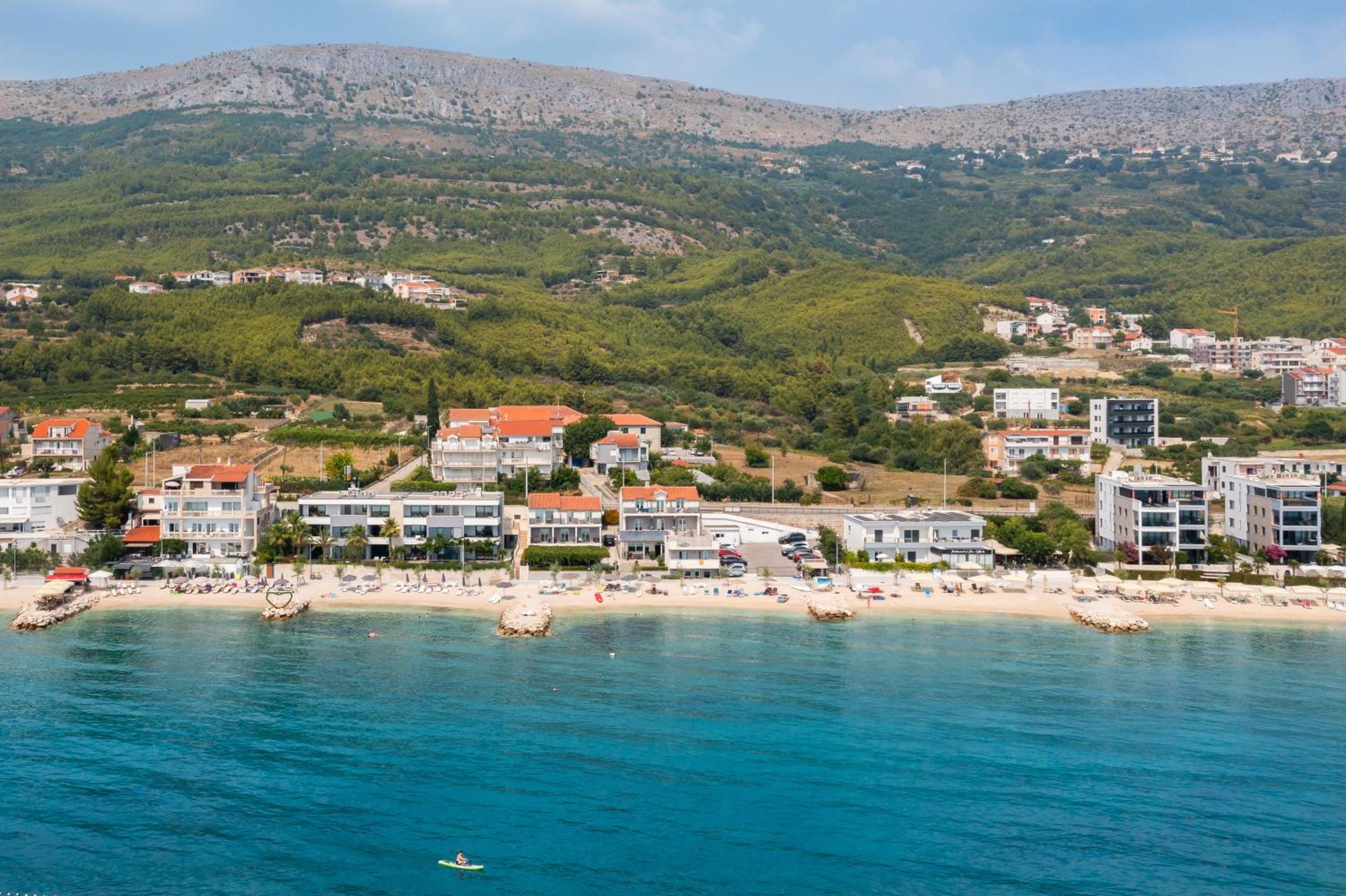 Seaside Luxury *