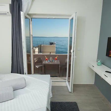Seaside Luxury Suites Podstrana Room photo