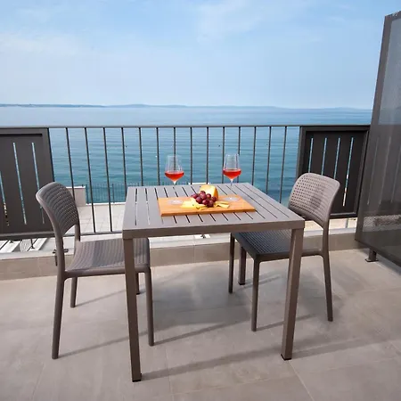 Seaside Luxury Suites Podstrana Room photo