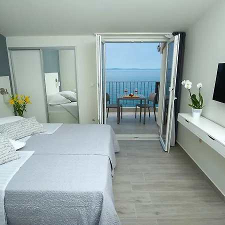 Seaside Luxury Suites Podstrana Exterior photo