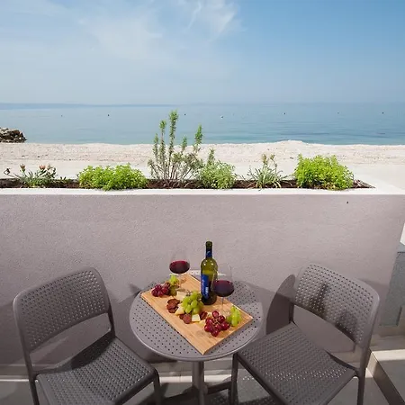 Seaside Luxury Suites Podstrana Exterior photo