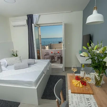 Seaside Luxury Suites Podstrana Exterior photo