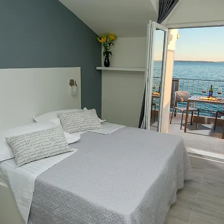 Seaside Luxury Suites Podstrana Room photo