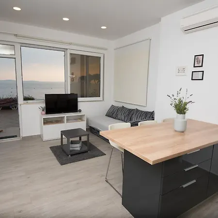 Seaside Luxury Suites Podstrana Exterior photo
