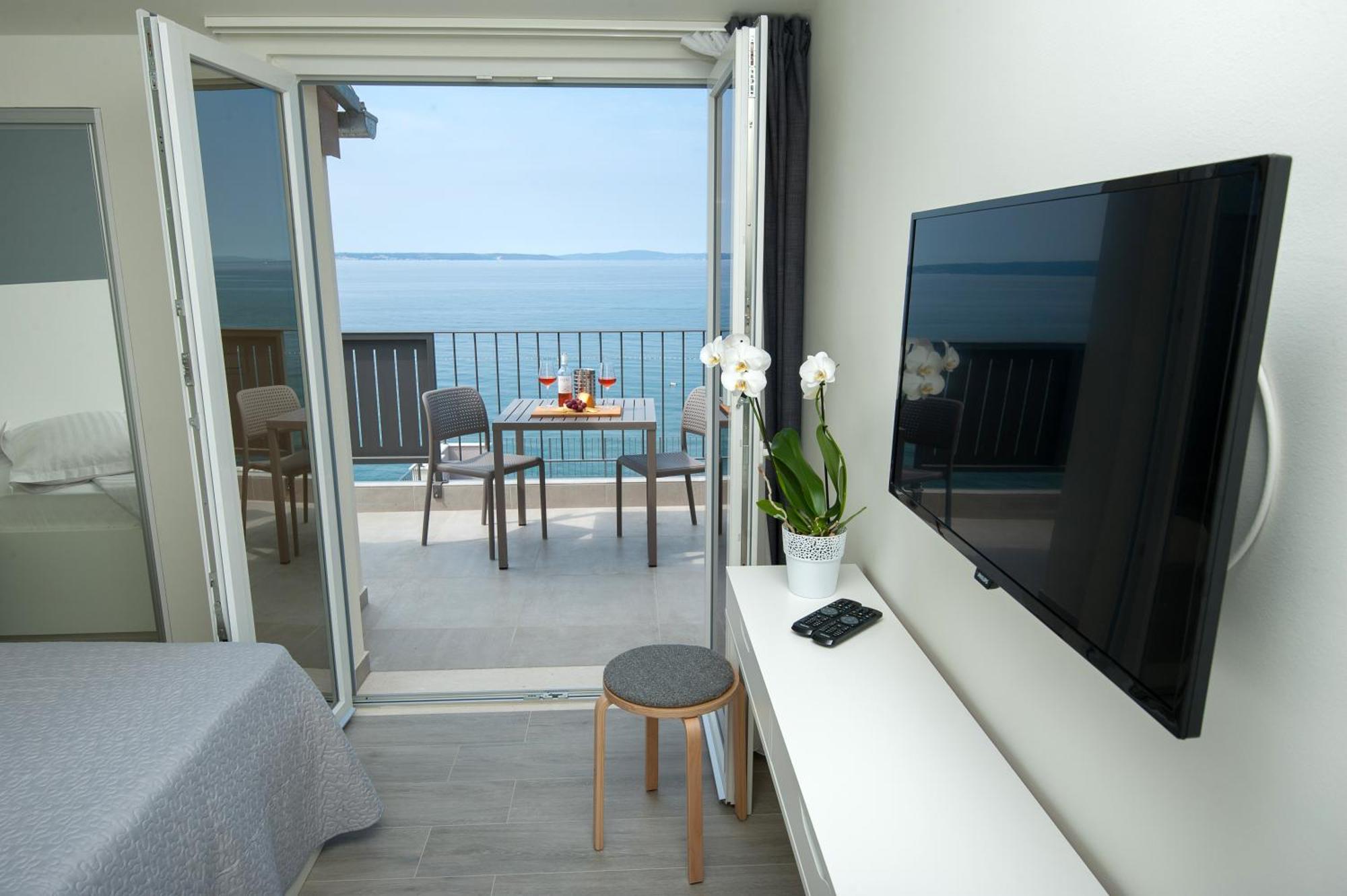 Seaside Luxury Apartament