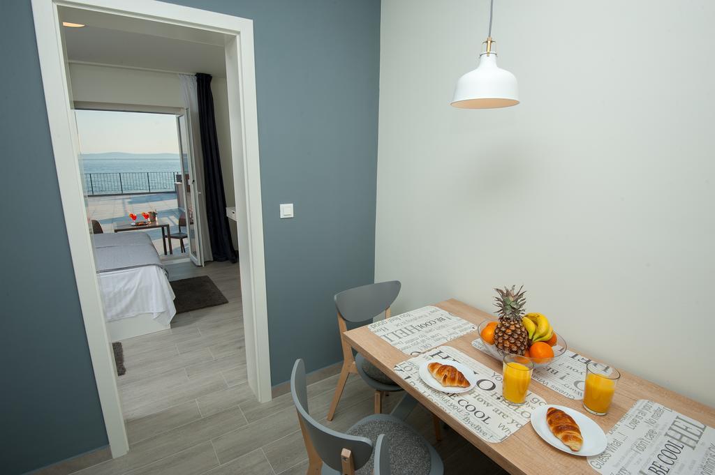 Seaside Luxury *