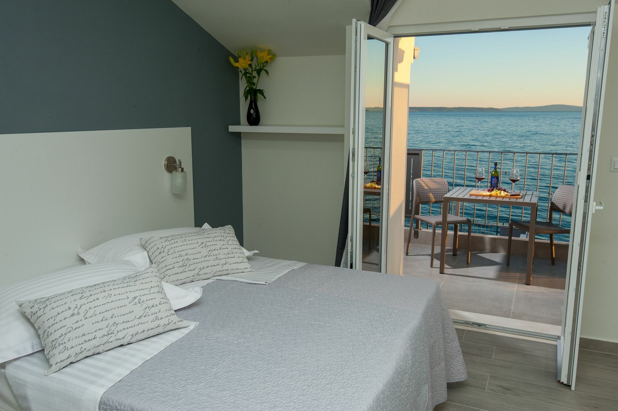 Seaside Luxury * Podstrana